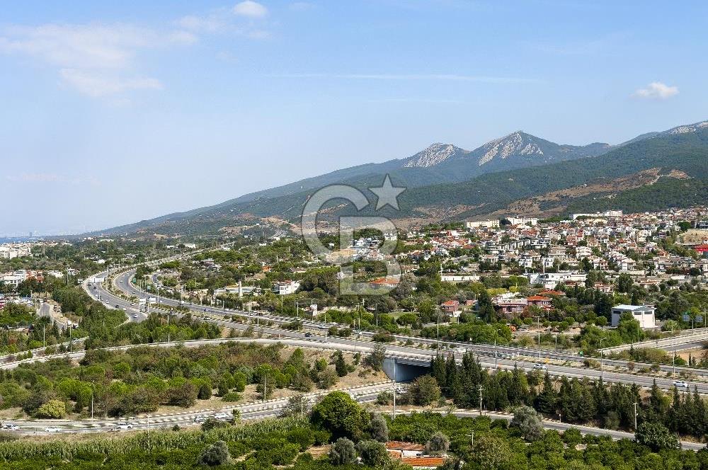 GÜZELBAHÇE ÖZZÜMRÜT EVLERİNDE HARİKA DENİZ MANZARALI MÜSTAKİL VİLLA