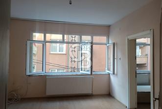 Kağıthane Ortabayır'da 60 m2 3. katta  2 oda 1 salon temiz boyalı kiralık daire