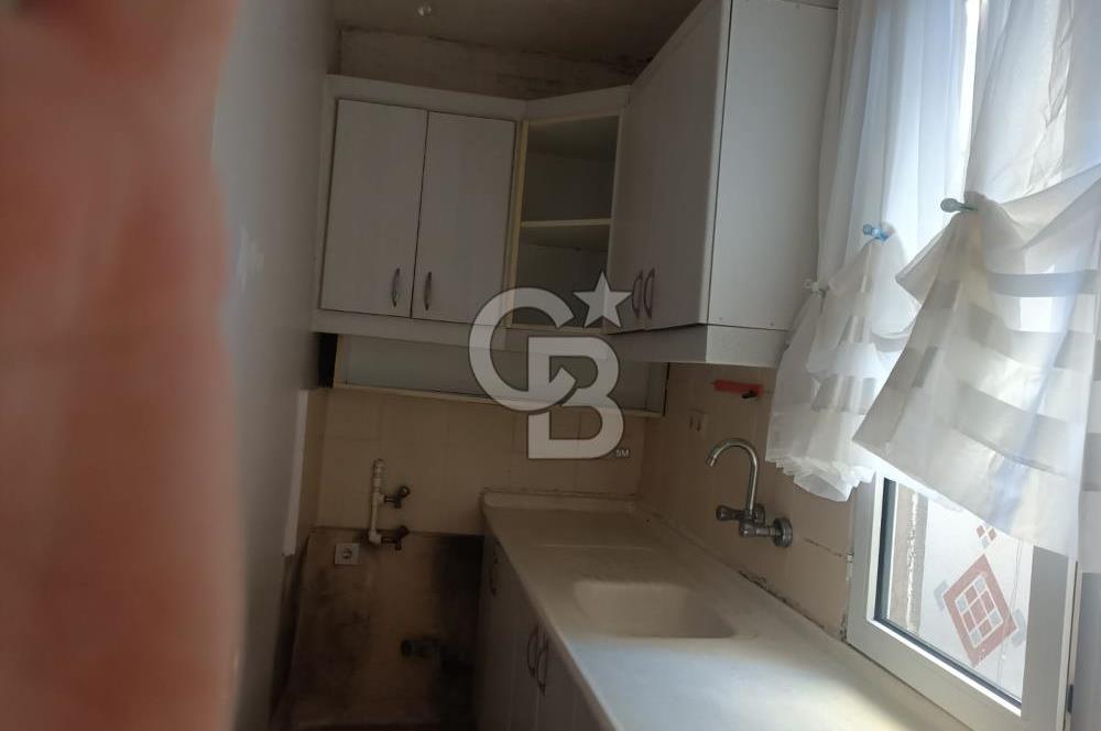 Kağıthane Ortabayır'da 60 m2 3. katta  2 oda 1 salon temiz boyalı kiralık daire