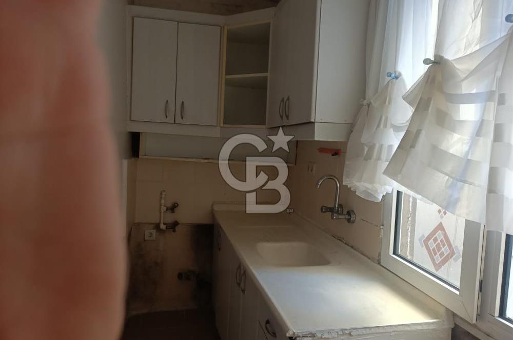 Kağıthane Ortabayır'da 60 m2 3. katta  2 oda 1 salon temiz boyalı kiralık daire