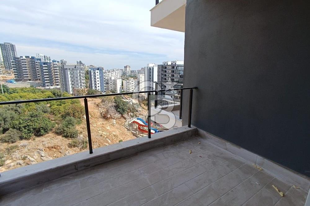 Mersin Ayaş Mah. 1+1 Flat for Sale with Mountain and Sea View  / Мерсин Аяш Мах. Квартира 1+1 на продажу с видом на горы и море