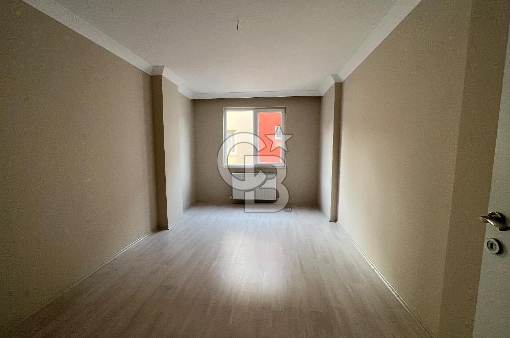 BALIKESİR PLEVNE MAH. MÜKEMMEL KONUMLU ARAKAT SATILIK 3+1 DAİRE