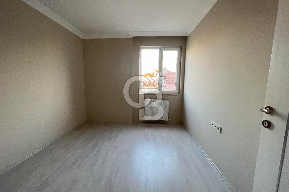 BALIKESİR PLEVNE MAH. MÜKEMMEL KONUMLU ARAKAT SATILIK 3+1 DAİRE