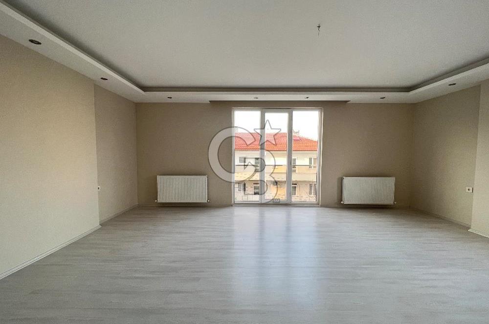 BALIKESİR PLEVNE MAH. MÜKEMMEL KONUMLU ARAKAT SATILIK 3+1 DAİRE