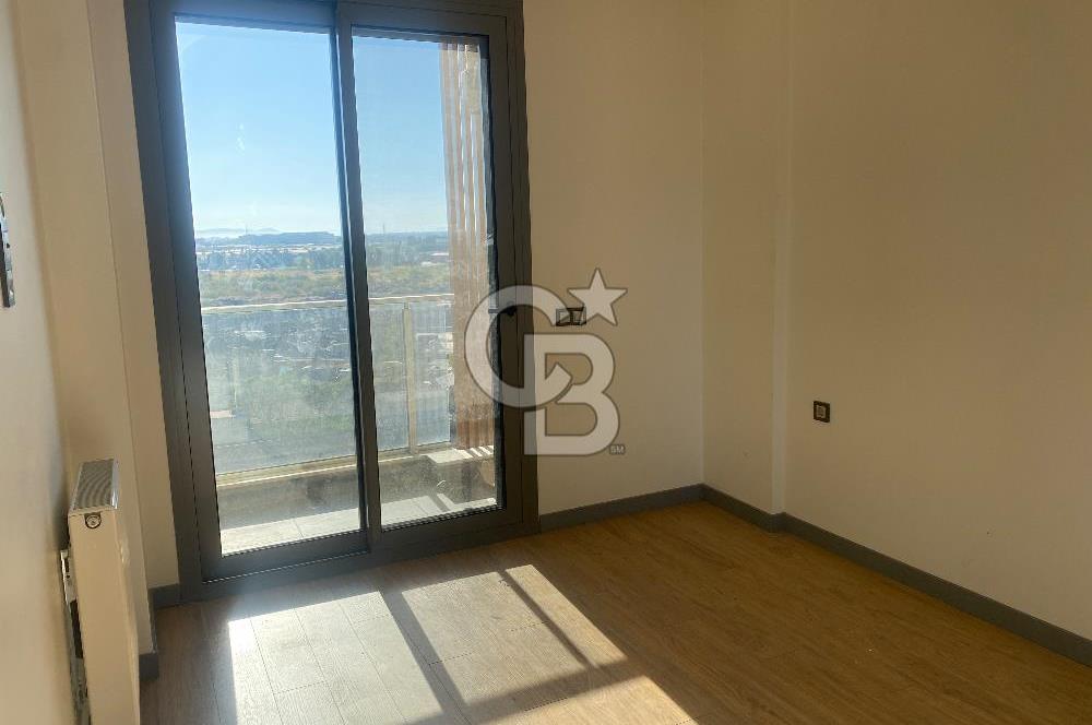 Ataşehir Modern Sitesi’nde  kiralık 2+1