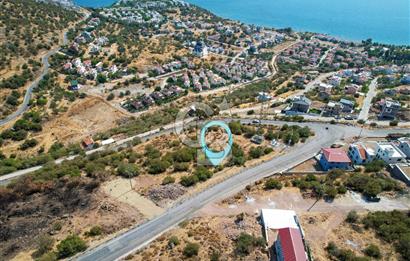 ÇANDARLI EYKODA 400 M2 VİLLA İMARLI DENİZ MANZARALI ARSA