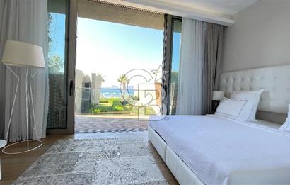 Bodrum T.reis Swiss Otel'de Denize sıfır Dubleks satılık villa