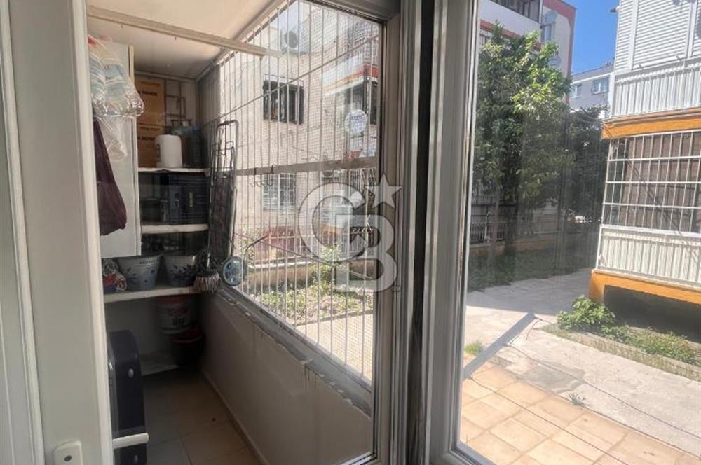 BAYRAKLI MANAVKUYU MAHALLESİNDE SATILIK DAİRE 