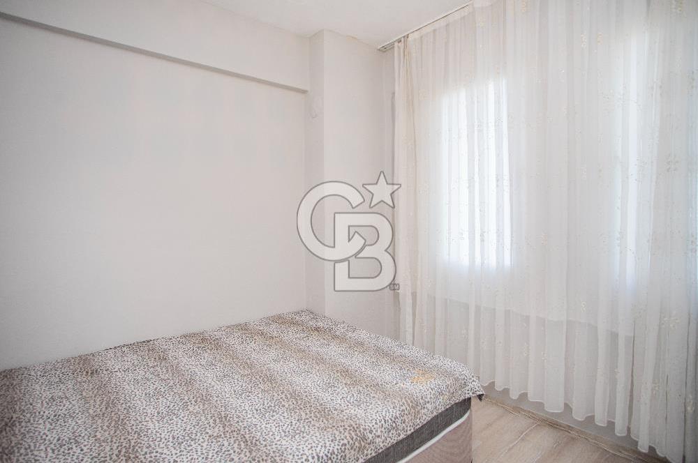 Foça Fevzipaşa Mahallesinde Eşyalı Kiralık 2+1 Daire