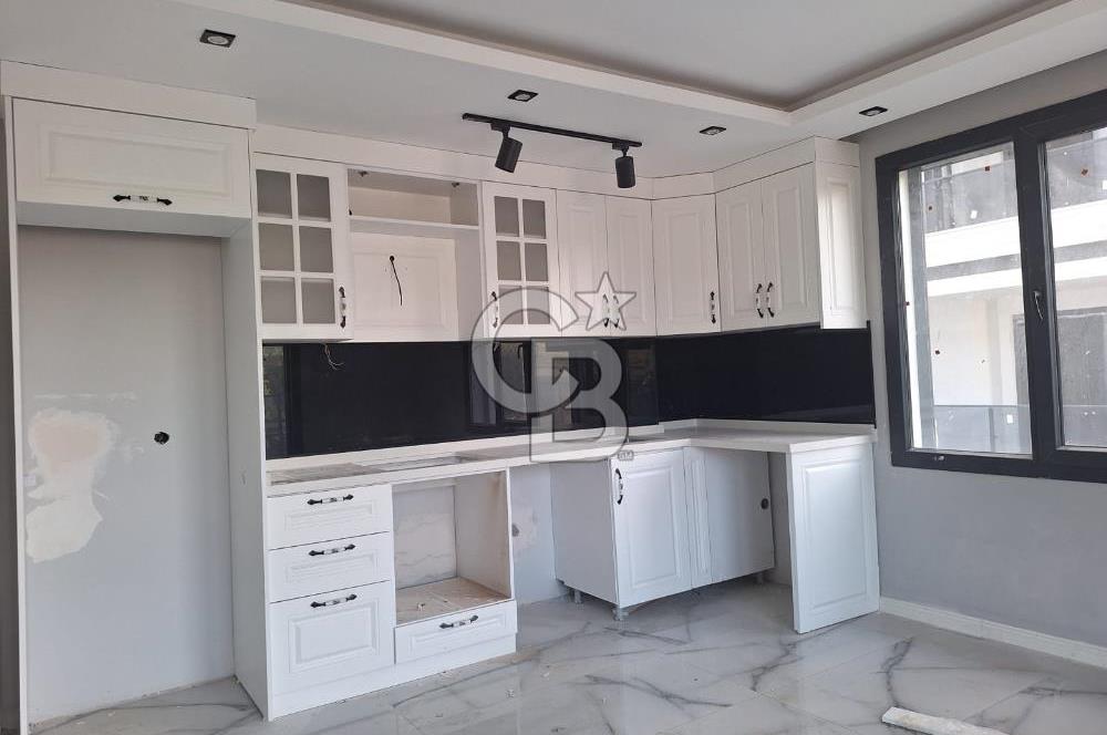 Ayvalık Sarımsaklı Havuzlu Sitede 2+1 Satılık Daire