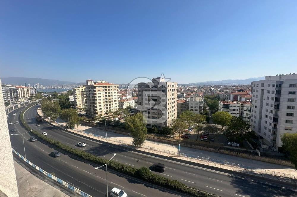 Bayraklı Altınyol Üzeri Deniz Manzaralı 3+1 Kiralık 145m2 Daire 