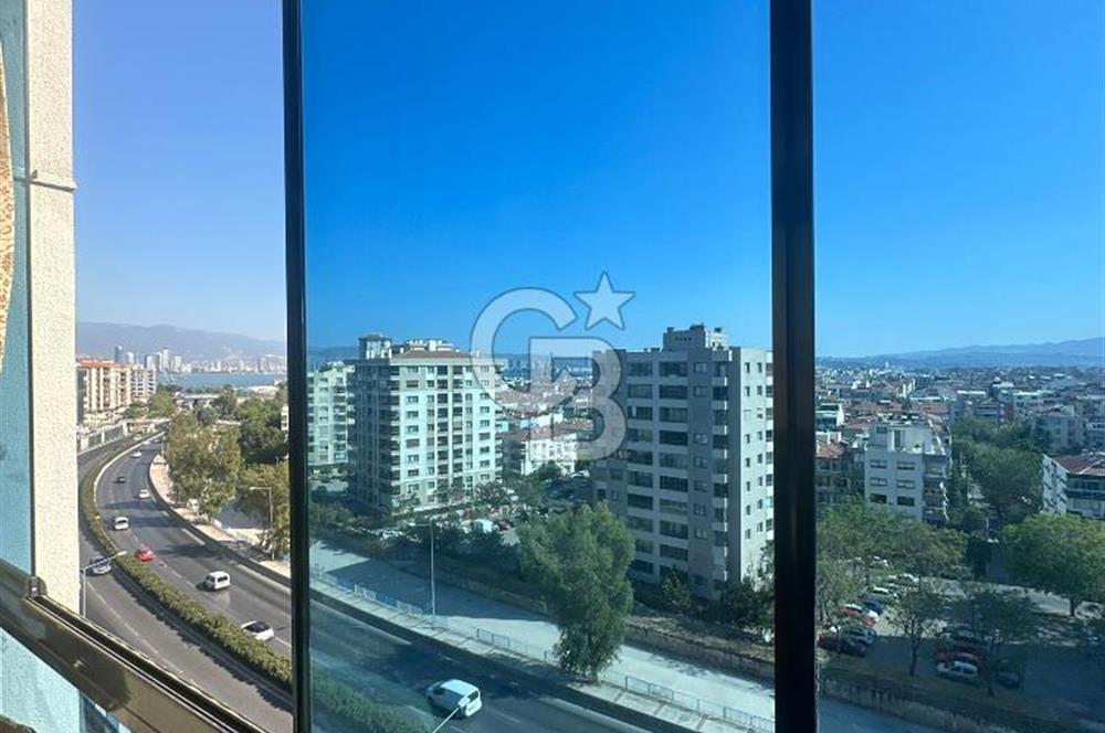 Bayraklı Altınyol Üzeri Deniz Manzaralı 3+1 Kiralık 145m2 Daire 