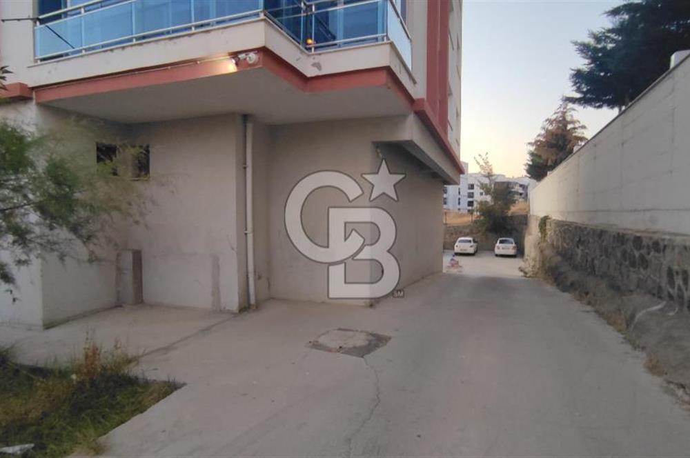 ÇİĞLİ ESENTEPE DENİZ MANZARALI 85m2 SATILIK 2+1 DAİRE