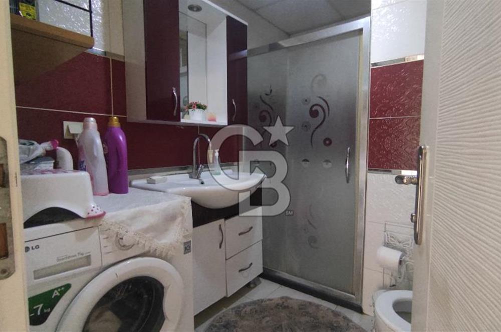 ÇİĞLİ ESENTEPE DENİZ MANZARALI 85m2 SATILIK 2+1 DAİRE