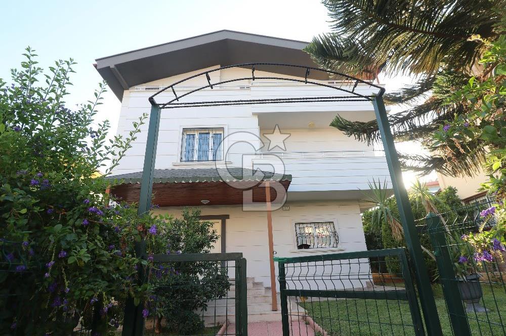 Mersin Mezitli Kuyuluk Çamlıca Mah. 4 +1 TRIPLEX Villa,