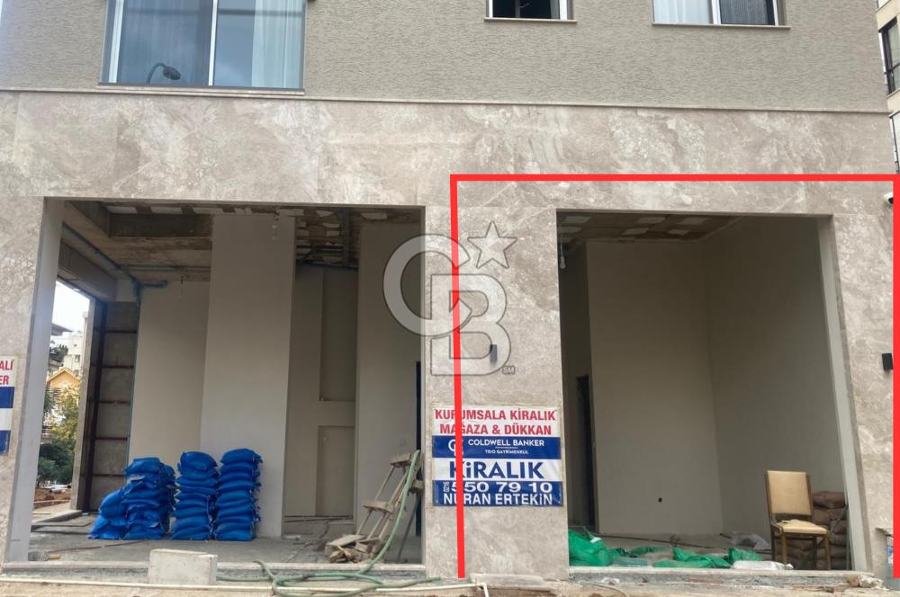 SUADİYE'DE KÖŞE KONUMLU,ÖN KULLANIMLI 30M2 SIFIR DÜKKAN!!!