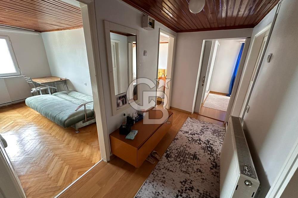 Kuruçeşme'de Boğaz Manzaralı 3 Kat Triplex Satılık Daire