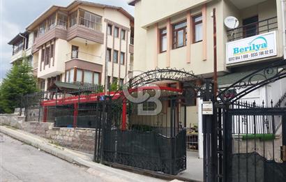 PURSAKLAR ÜLÜMBÜŞTE HARİKA LOKASYONDA SATILIK 4+1 VİLLA