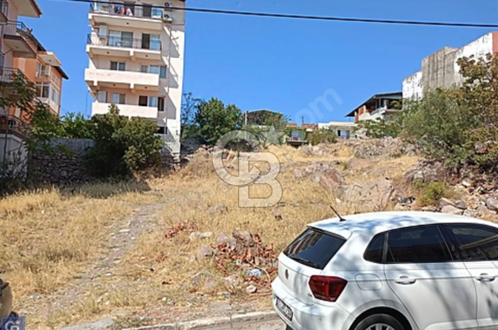 Bornova Atatürk Mahallesi'nde Villa İmarlı Satılık Arsa 