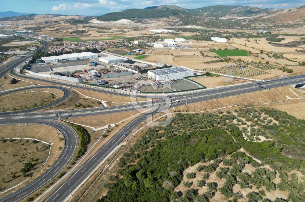 Aliağa Helvacı Mahallesinde 4573 m2 SATILIK Tarla