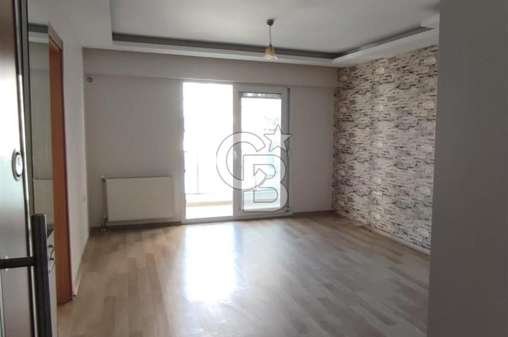 ÇİĞLİ HARMANDALI ŞANSLI EVLERDE ARA KAT 1+1 SATILIK DAİRE