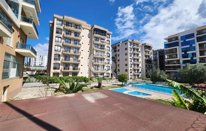 ÇİĞLİ HARMANDALI ŞANSLI EVLERDE ARA KAT 1+1 SATILIK DAİRE