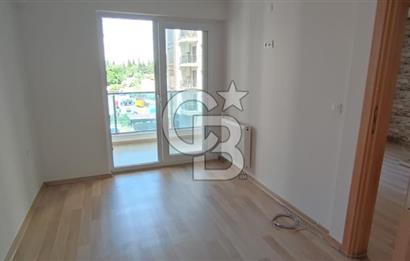 ÇİĞLİ HARMANDALI ŞANSLI EVLERDE ARA KAT 1+1 SATILIK DAİRE