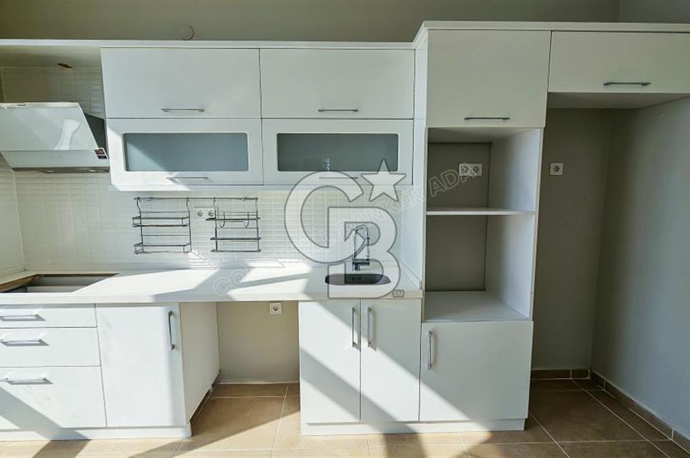 Kuşadası Marinada 2+1, Muhteşem Deniz Manzaralı Kiralık Daire