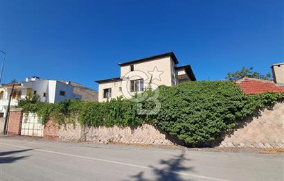 Talas Çardak Yanı 1638 M² Arsa ve Villa  