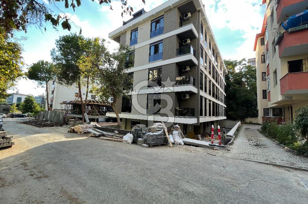 Acıbadem' de Yeni Lüks Binada 110 m2 3+1 Arakat Daire