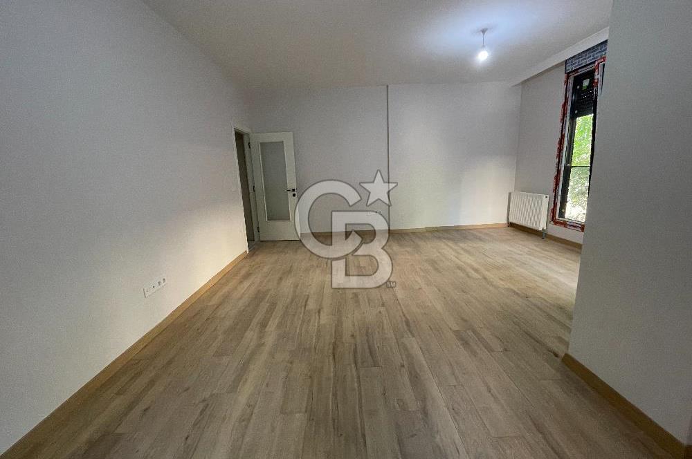 Acıbadem' de Yeni Lüks Binada 110 m2 3+1 Arakat Daire