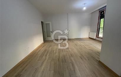 Acıbadem' de Yeni Lüks Binada 110 m2 3+1 Arakat Daire