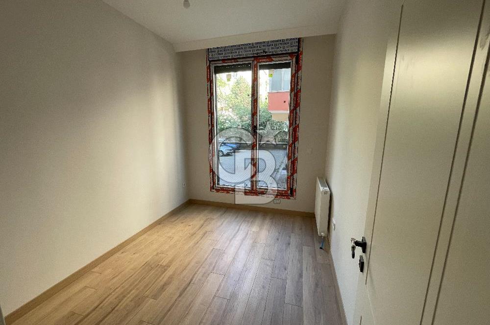 Acıbadem' de Yeni Lüks Binada 110 m2 3+1 Arakat Daire