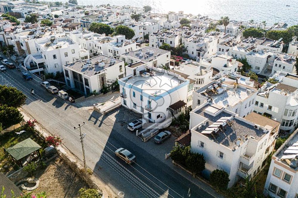 Turgutreis Turgut Özal Caddesinde Deniz Manzaralı Satılık Bina