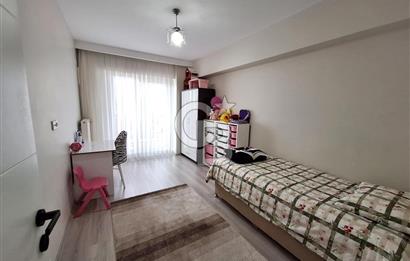 ÇANAKKALE İSMETPAŞA MH. SİTE İÇERİSİNDE 169 M² SATILIK 3+1 DAİRE