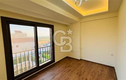 Foça Bağarası Kazım Dirik Mah Kiralık 2+1 Bahçeli Dubleks