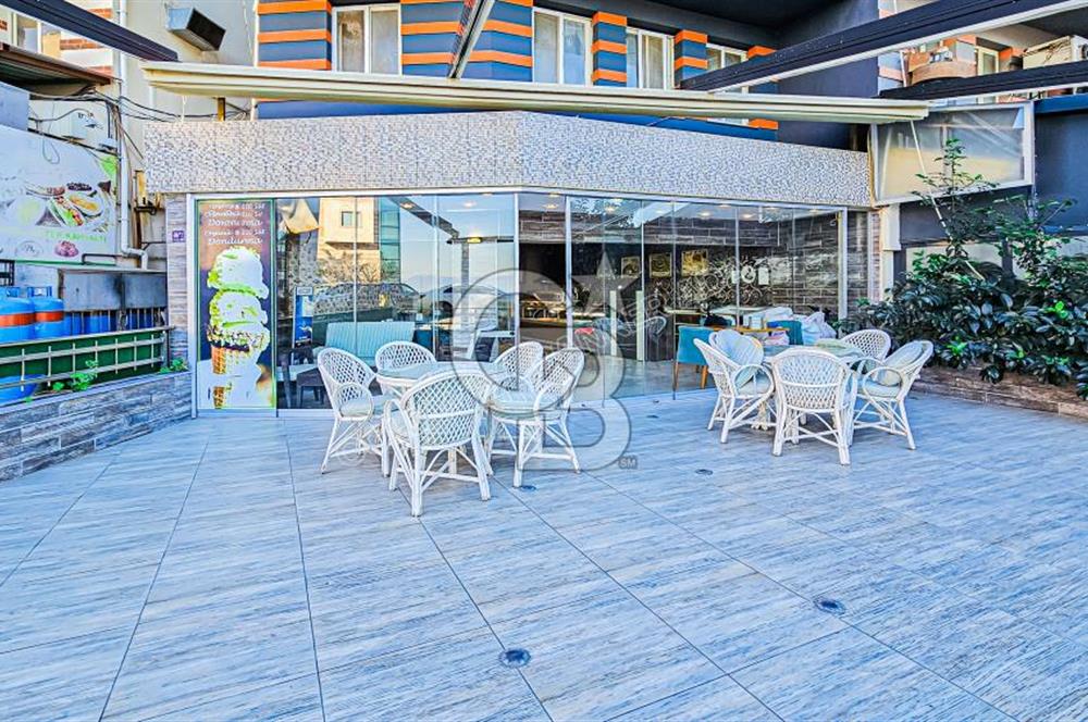 Kuşadası Marina Mevkii Kiralık Dükkan 