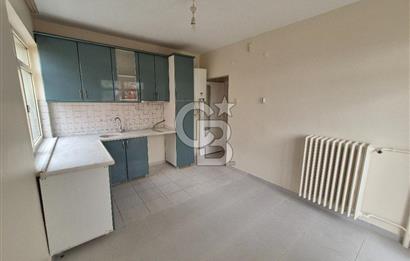 Seyranbağları'nda, 3+1, 2. Kat, Yenilenmiş Kiralık Daire