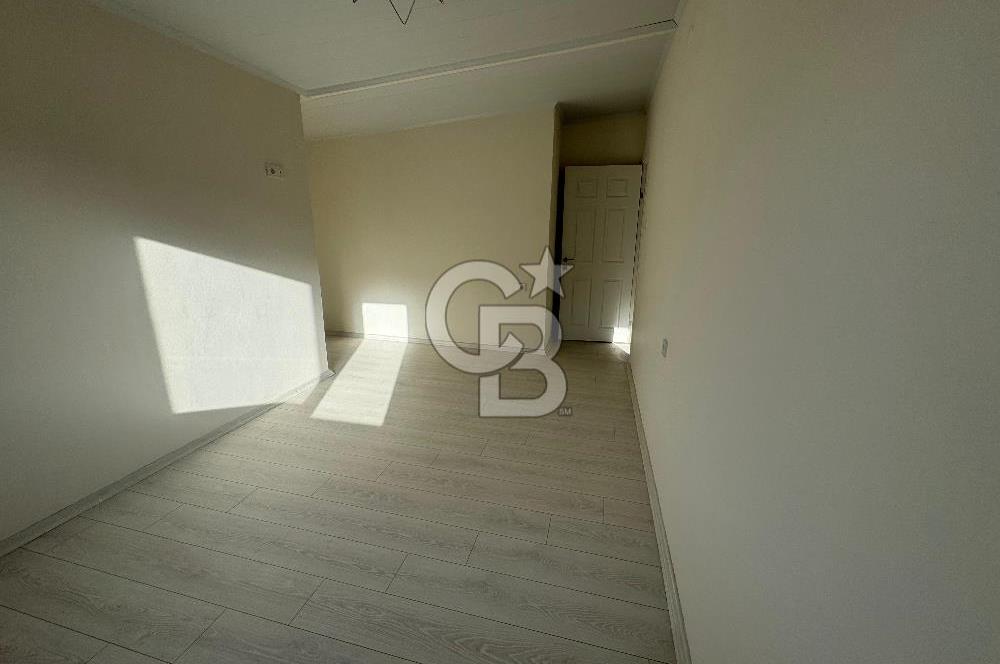 Foça Bağarası Kazım Dirik Mahallesinde Kiralık 2+1 Daire