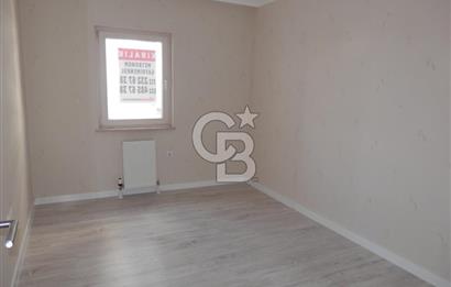 KAŞMİR GÖL EVLERİ 4+1 SATILIK GÖL VE PEYZAJ MANZARALI DAİRE