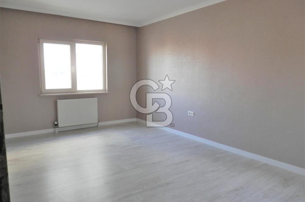 KAŞMİR GÖL EVLERİ 4+1 SATILIK GÖL VE PEYZAJ MANZARALI DAİRE