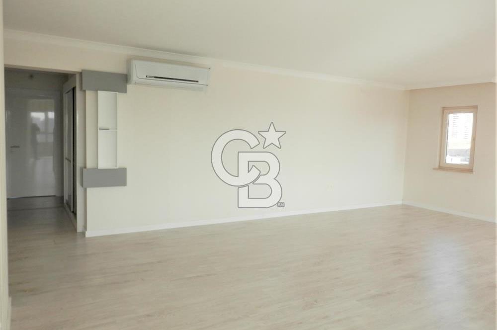 KAŞMİR GÖL EVLERİ 4+1 SATILIK GÖL VE PEYZAJ MANZARALI DAİRE