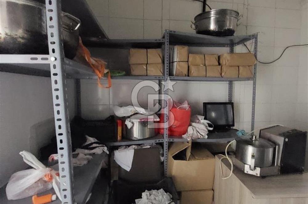 Karşıyaka Çarşı'da Merkezi Lokasyonda Devren Kiralık Restoran