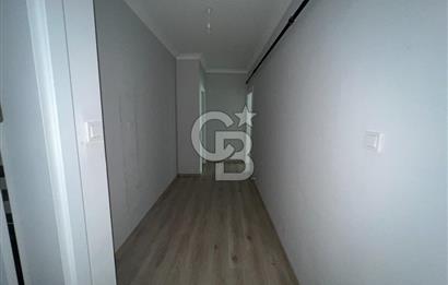 İZMİT MERKEZ KADIKÖY CAD ÜZERİ KİRALIK 1+1 ARAKAT DAİRE CB TOWER