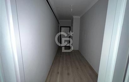 İZMİT MERKEZ KADIKÖY CAD ÜZERİ KİRALIK 1+1 ARAKAT DAİRE CB TOWER