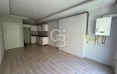 İZMİT MERKEZ KADIKÖY CAD ÜZERİ KİRALIK 1+1 ARAKAT DAİRE CB TOWER