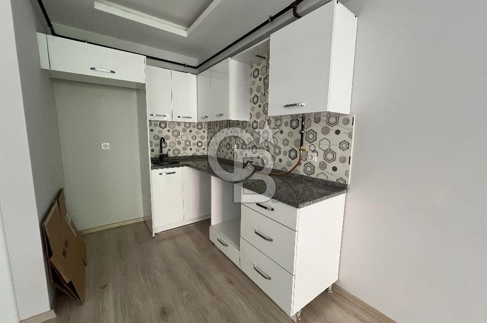 İZMİT MERKEZ KADIKÖY CAD ÜZERİ KİRALIK 1+1 ARAKAT DAİRE CB TOWER