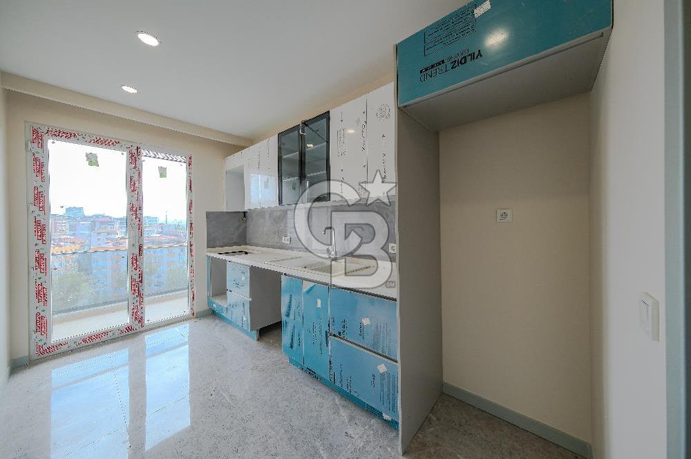 'Nefes Marin' Pendik Projesi A Blokta Deniz Manzaralı 4+2 Satılık Dubleks Daire