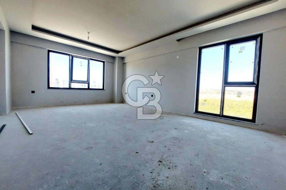 Çanakkale Esenler Karacaören'de Havuzlu Sitede 3+1 Satılık Daire 