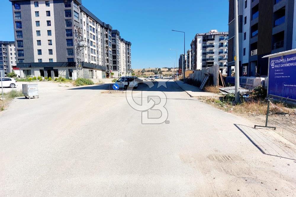 Çanakkale Esenler Karacaören'de Havuzlu Sitede 3+1 Satılık Daire 